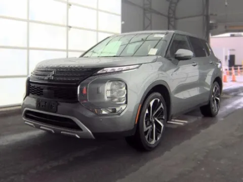 Gray 2023 Mitsubishi Outlander SE Special Edition for sale in Plano, TX
