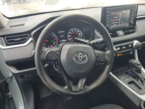More photos of 2022 Toyota RAV4 XLE at Gulliver Auto Group, TX