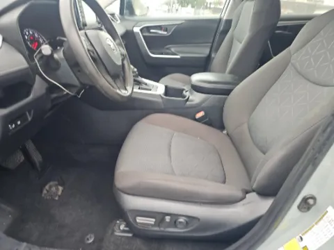 More photos of 2022 Toyota RAV4 XLE at Gulliver Auto Group, TX