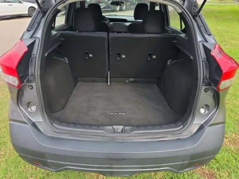 More photos of 2018 Nissan Kicks S at Gulliver Auto Group, TX