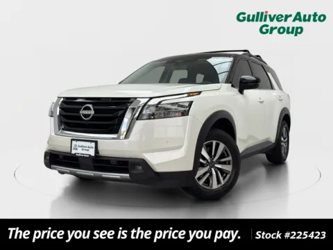 White 2023 Nissan Pathfinder SL for sale in Plano, TX