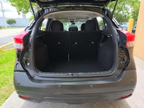 More photos of 2020 Nissan Kicks SV at Gulliver Auto Group, TX