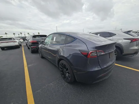 Photos of 2022 Tesla Model Y Performance for sale in Plano, TX at Gulliver Auto Group