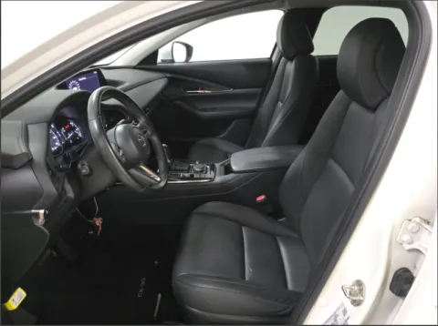 More photos of 2023 Mazda CX-30 2.5 S Preferred Package at Gulliver Auto Group, TX