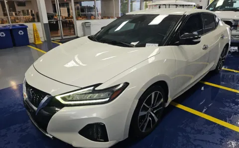 White 2022 Nissan Maxima SV for sale in Plano, TX