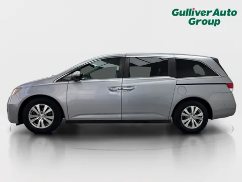 Another view of 2016 Honda Odyssey SE for sale in Plano, TX at Gulliver Auto Group