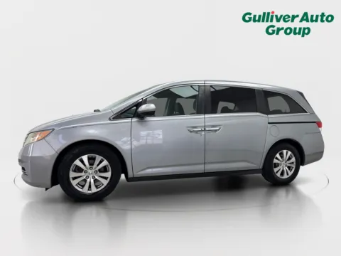 Another view of 2016 Honda Odyssey SE for sale in Plano, TX at Gulliver Auto Group