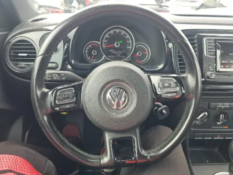 More photos of 2018 Volkswagen Beetle 2.0T S at Gulliver Auto Group, TX