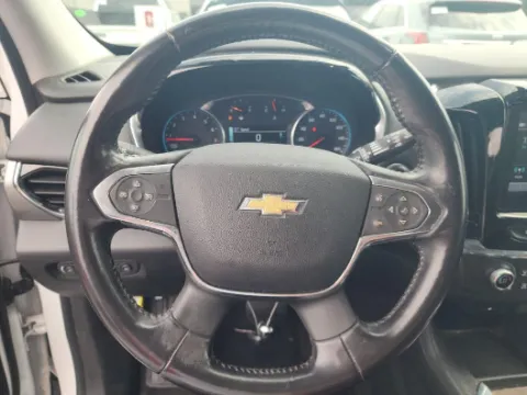 More photos of 2018 Chevrolet Traverse LT at Gulliver Auto Group, TX
