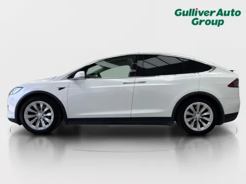 More photos of 2018 Tesla Model X 100D at Gulliver Auto Group, TX