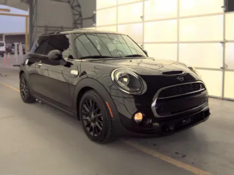 Another view of 2019 MINI Cooper S for sale in Plano, TX at Gulliver Auto Group