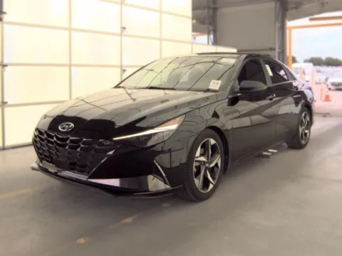 Black 2022 Hyundai Elantra Limited for sale in Plano, TX