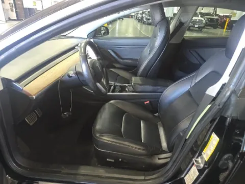 More photos of 2018 Tesla Model 3 Performance at Gulliver Auto Group, TX