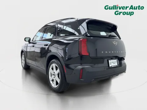 More photos of 2025 MINI Cooper S Countryman Signature Plus at Gulliver Auto Group, TX