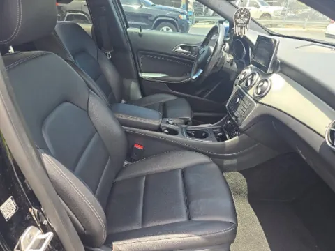 More photos of 2017 Mercedes-Benz GLA 250 at Gulliver Auto Group, TX