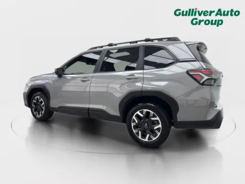 More photos of 2025 Subaru Forester Premium at Gulliver Auto Group, TX