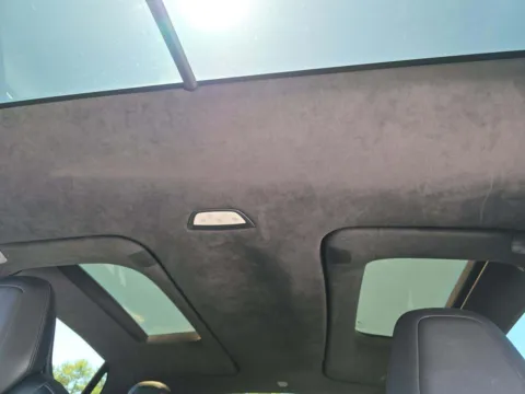 More photos of 2018 Tesla Model X 100D at Gulliver Auto Group, TX