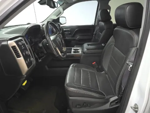 More photos of 2016 GMC Sierra 1500 Denali at Gulliver Auto Group, TX