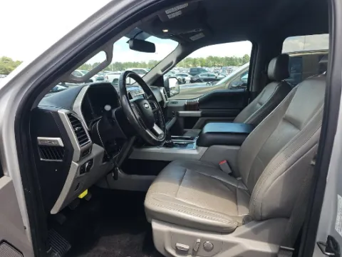 More photos of 2017 Ford F-150 Lariat at Gulliver Auto Group, TX