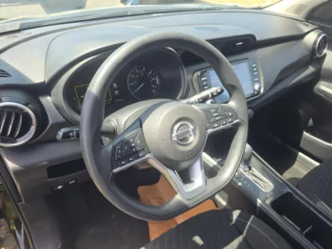 More photos of 2021 Nissan Kicks SV at Gulliver Auto Group, TX