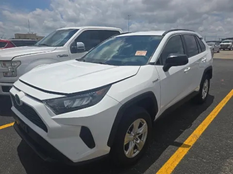 White 2021 Toyota RAV4 Hybrid LE for sale in Plano, TX