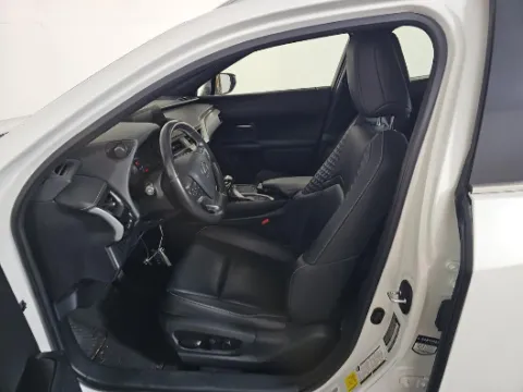 More photos of 2020 Lexus UX 200 Base at Gulliver Auto Group, TX