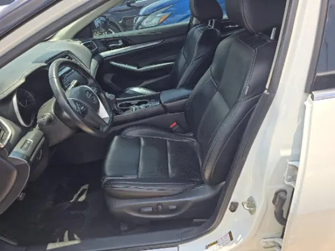More photos of 2021 Nissan Maxima SV at Gulliver Auto Group, TX