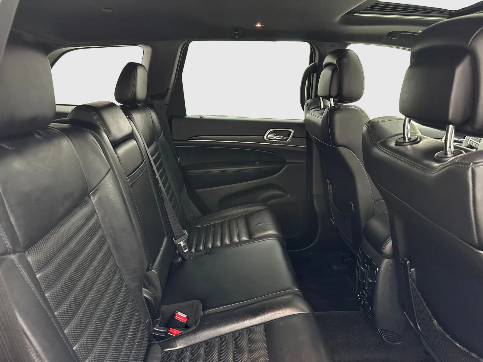 2018 Jeep Grand Cherokee Limited Sterling Edition - Photo 45