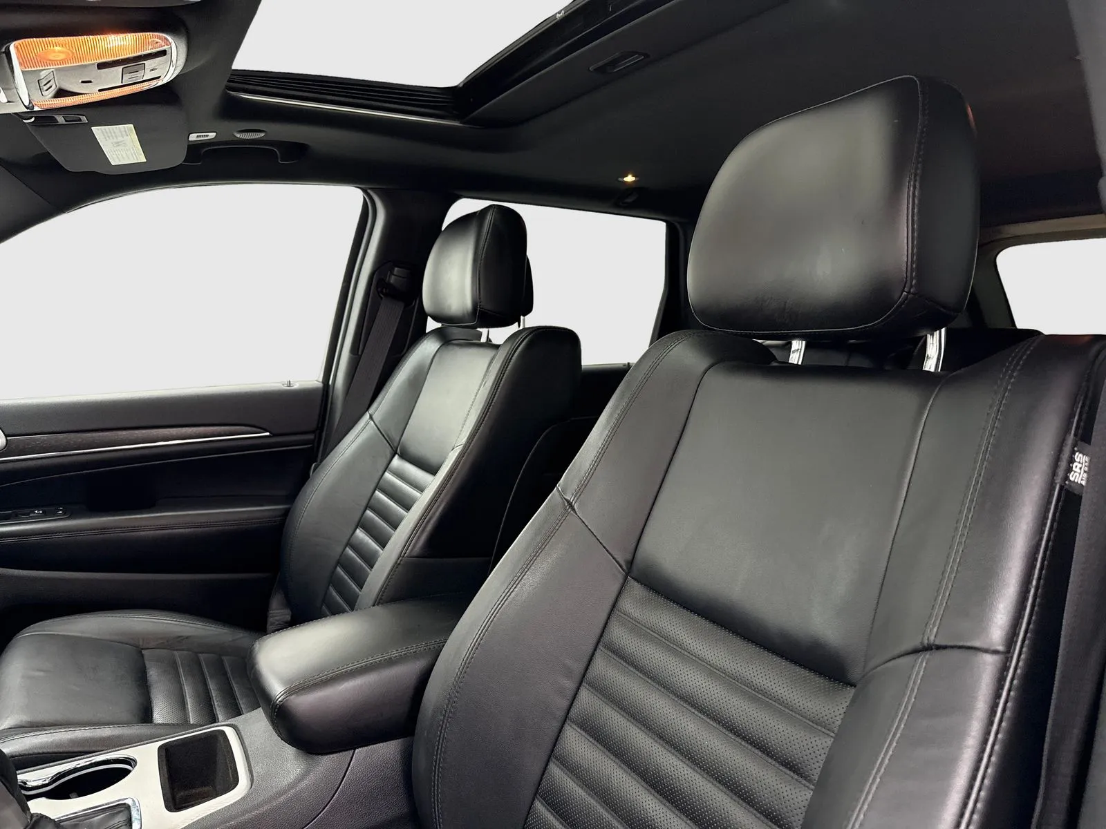 2018 Jeep Grand Cherokee Limited Sterling Edition - Photo 15