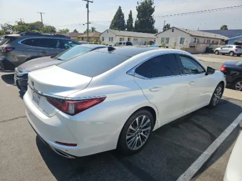 Photos of 2020 Lexus ES 350 for sale in Plano, TX at Gulliver Auto Group