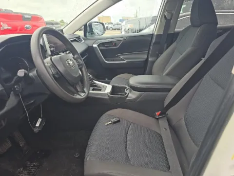 More photos of 2023 Toyota RAV4 LE at Gulliver Auto Group, TX