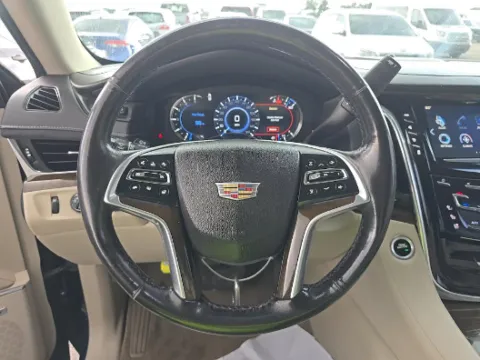 More photos of 2019 Cadillac Escalade Luxury at Gulliver Auto Group, TX