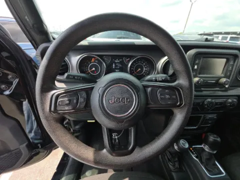 More photos of 2021 Jeep Wrangler Unlimited Sport at Gulliver Auto Group, TX