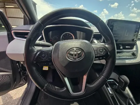 More photos of 2022 Toyota Corolla Hatchback SE at Gulliver Auto Group, TX