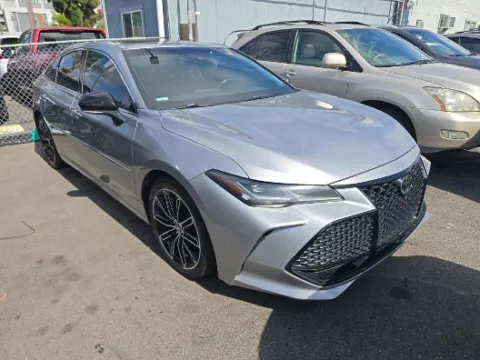 More photos of 2019 Toyota Avalon Touring at Gulliver Auto Group, TX