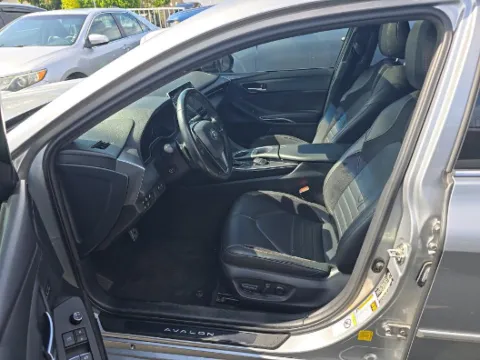 More photos of 2019 Toyota Avalon Touring at Gulliver Auto Group, TX