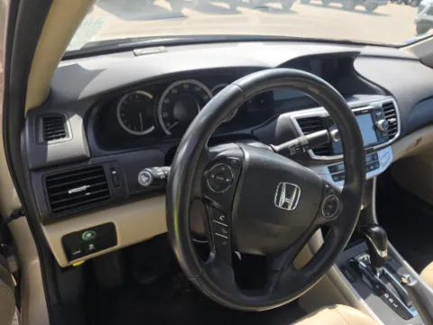 More photos of 2014 Honda Accord EX-L at Gulliver Auto Group, TX