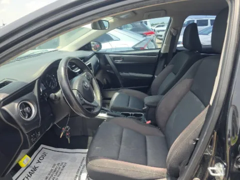 More photos of 2018 Toyota Corolla LE at Gulliver Auto Group, TX