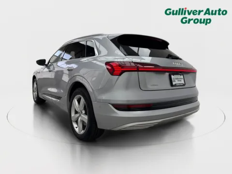 More photos of 2019 Audi e-tron Prestige at Gulliver Auto Group, TX