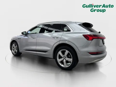 More photos of 2019 Audi e-tron Prestige at Gulliver Auto Group, TX