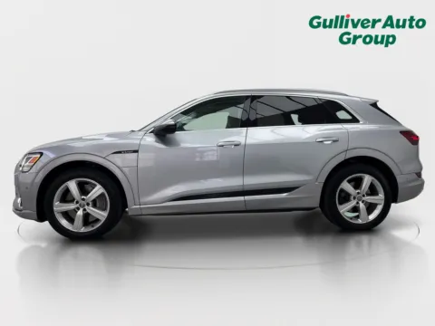 Another view of 2019 Audi e-tron Prestige for sale in Plano, TX at Gulliver Auto Group