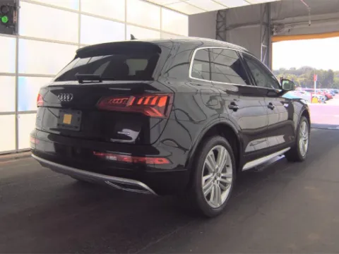 Photos of 2020 Audi Q5 45 Premium Plus for sale in Plano, TX at Gulliver Auto Group