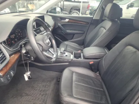 More photos of 2020 Audi Q5 45 Premium Plus at Gulliver Auto Group, TX