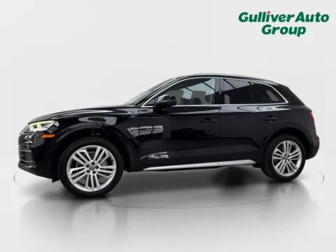 Photos of 2020 Audi Q5 45 Premium Plus for sale in Plano, TX at Gulliver Auto Group
