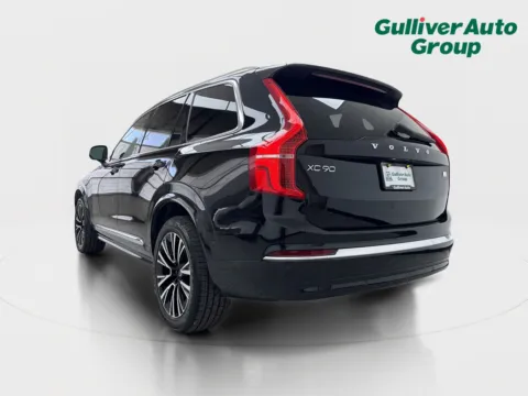 More photos of 2023 Volvo XC90 Recharge Plug-In Hybrid T8 Plus 6 Passenger at Gulliver Auto Group, TX