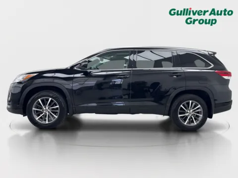 Another view of 2018 Toyota Highlander XLE for sale in Plano, TX at Gulliver Auto Group