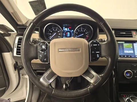 More photos of 2019 Land Rover Discovery SE at Gulliver Auto Group, TX