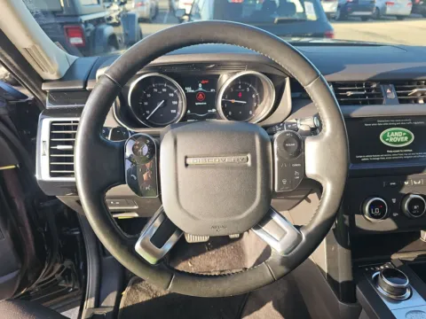 More photos of 2020 Land Rover Discovery SE at Gulliver Auto Group, TX