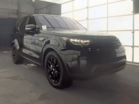 Another view of 2020 Land Rover Discovery SE for sale in Plano, TX at Gulliver Auto Group