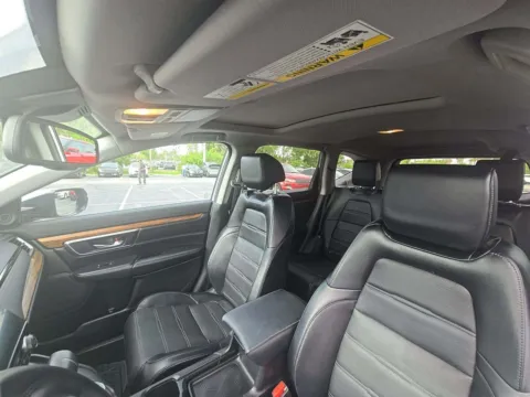 More photos of 2018 Honda CR-V Touring at Gulliver Auto Group, TX